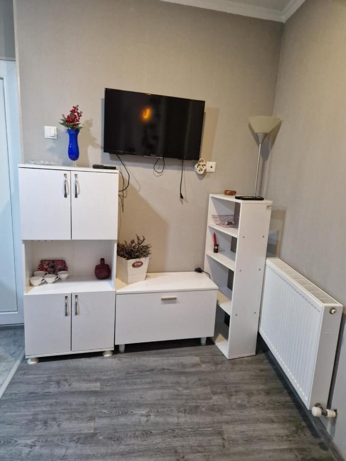 Larisa Apartment Tbilisi Ngoại thất bức ảnh