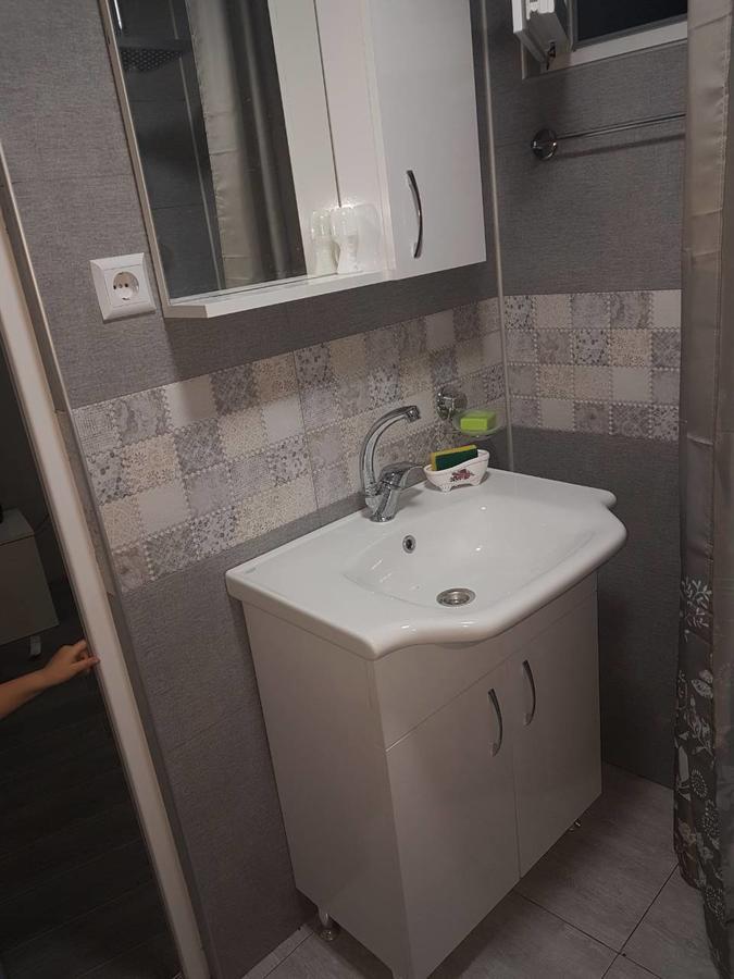 Larisa Apartment Tbilisi Ngoại thất bức ảnh